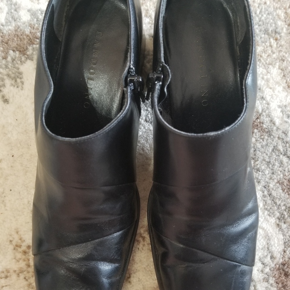 Bandolino Womans Black Boot Shoes